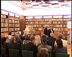 Bibliotheksaula der Universität Salzburg - Eröffnung des Leopold Kohr-Forschungszentrums Bild: Bibliotheksaula der Universität Salzburg - Eröffnung des Leopold Kohr-Forschungszentrums